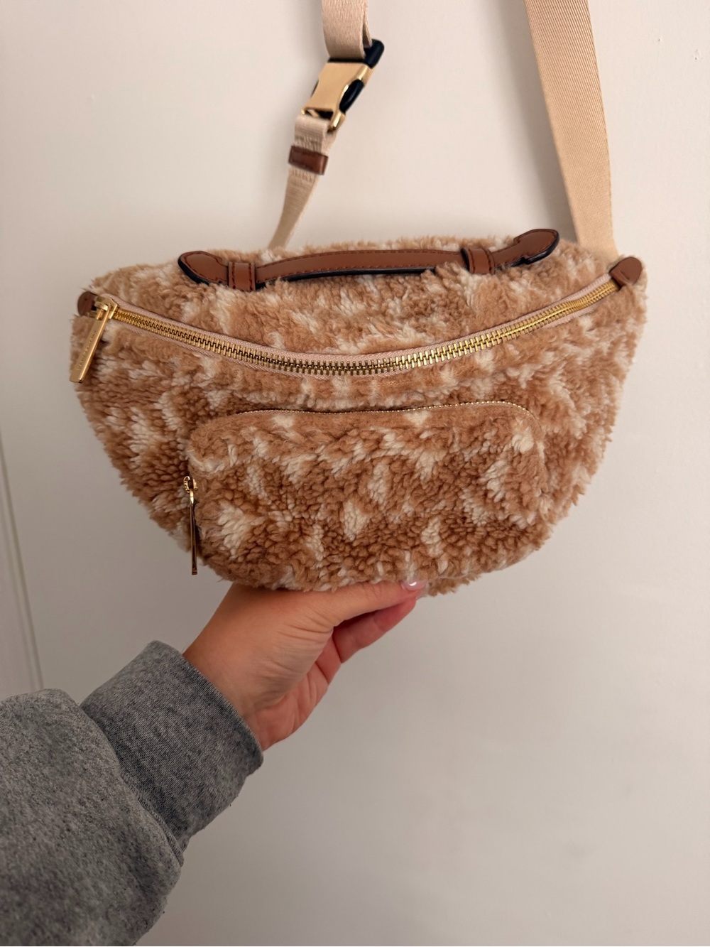 Michael Kors Cozy Shearling Hip Bag - Tan Faux Sheepskin